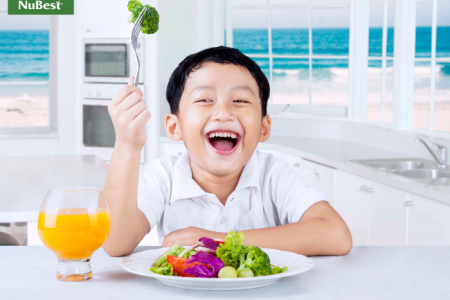 Gợi ý chế độ dinh dưỡng cho trẻ 7 tuổi phát triển chiều cao