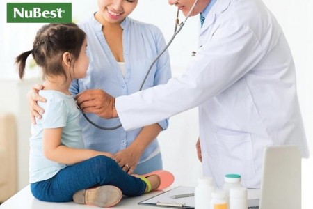 Khi nào cha mẹ nên đưa trẻ đi khám bác sĩ để kiểm tra chiều cao?