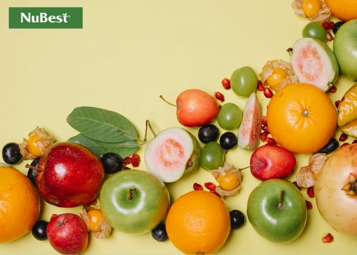 Lựa chọn trái cây đúng mùa, hạn chế thuốc tăng trưởng, thuốc trừ sâu và chất bảo quản