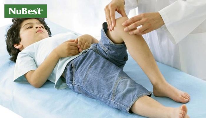 Bệnh lý về xương khiến trẻ đau nhức