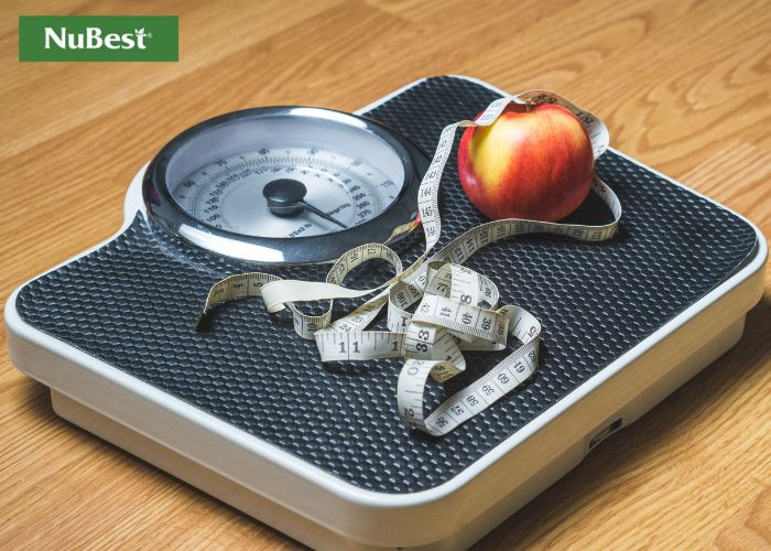 Kiểm soát cân nặng chuẩn nhờ vào chế độ ăn uống khoa học, tập luyện thể thao