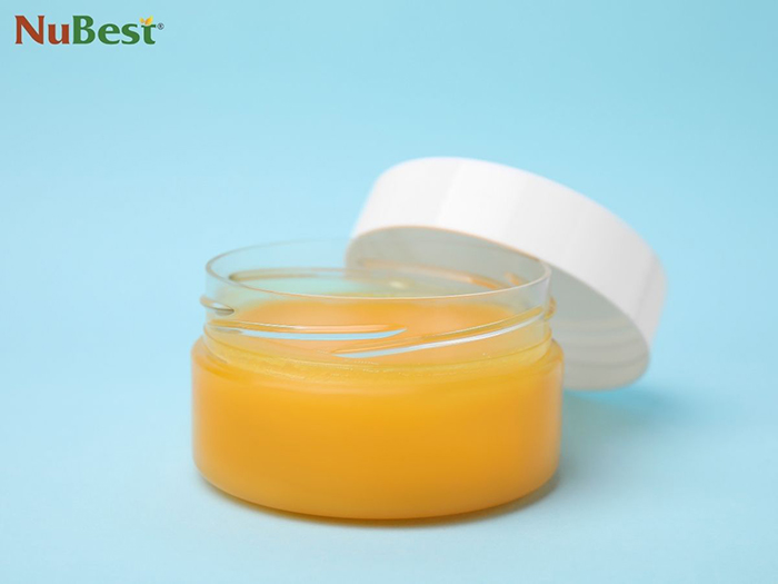 Vaseline là sản phẩm tốt cho da với thành phần lành tính