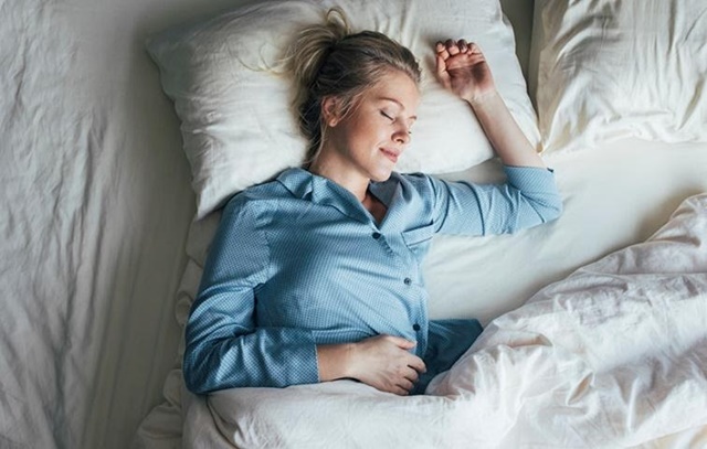 Ngủ sâu giấc từ 23-01h sáng giúp tuyến yên sản sinh nội tiết tố tăng trưởng hiệu quả