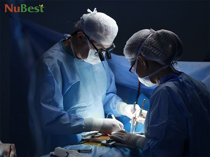Phẫu thuật kéo dài chân tiềm ẩn nhiều nguy hiểm, tốn kém tiền bạc, thời gian và công sức 