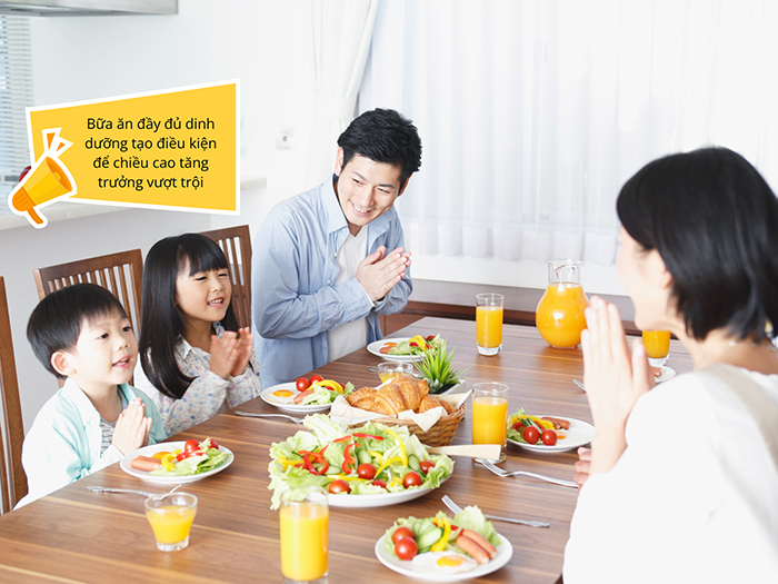 Ăn uống đầy đủ dinh dưỡng giúp chiều cao phát triển