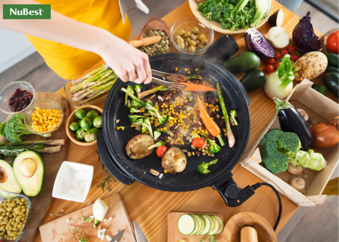 Ưu tiên các món ăn được chế biến tại nhà với nguồn thực phẩm sạch, giàu dưỡng chất