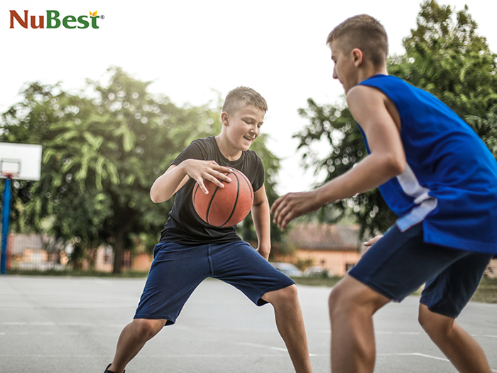 Tỷ lệ mỡ và cơ của nam giới cũng ảnh hưởng đến cân nặng chuẩn