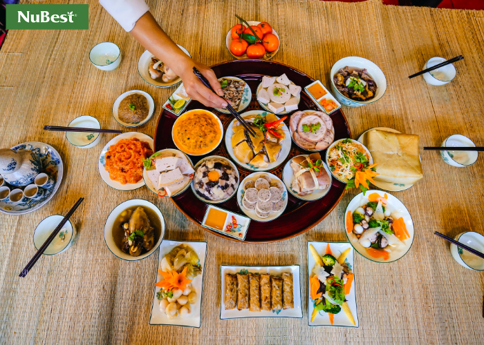 Bữa ăn lý tưởng kết hợp các nhóm thực phẩm giàu dưỡng chất, tươi ngon và đảm bảo vệ sinh&nbsp;