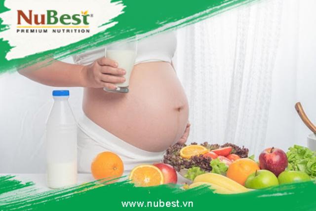 Chế độ ăn uống của mẹ trong thai kỳ ảnh hưởng đến cân nặng thai nhi