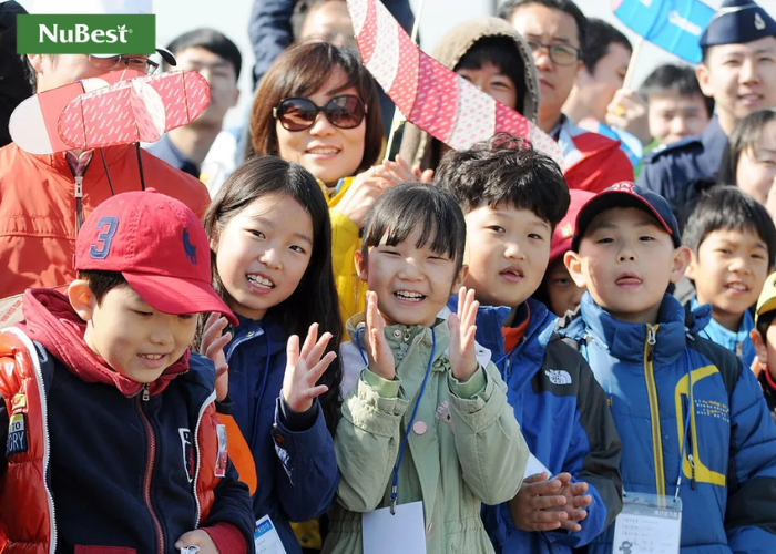 Thế hệ trẻ Hàn Quốc chịu áp lực ngoại hình ngay từ khi còn bé