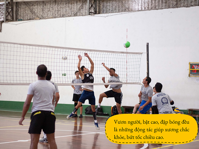 Vươn người, bật cao, đập bóng đều là những động tác giúp xương chắc khoẻ, bứt tốc chiều cao