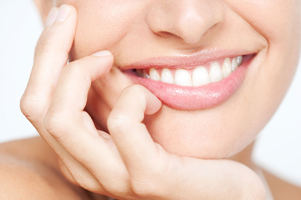 Răng trắng hơn nhờ vào tác dụng của collagen