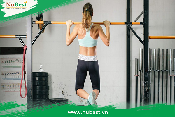 tập luyện xà đơn chăm chỉ sẽ tăng chiều cao