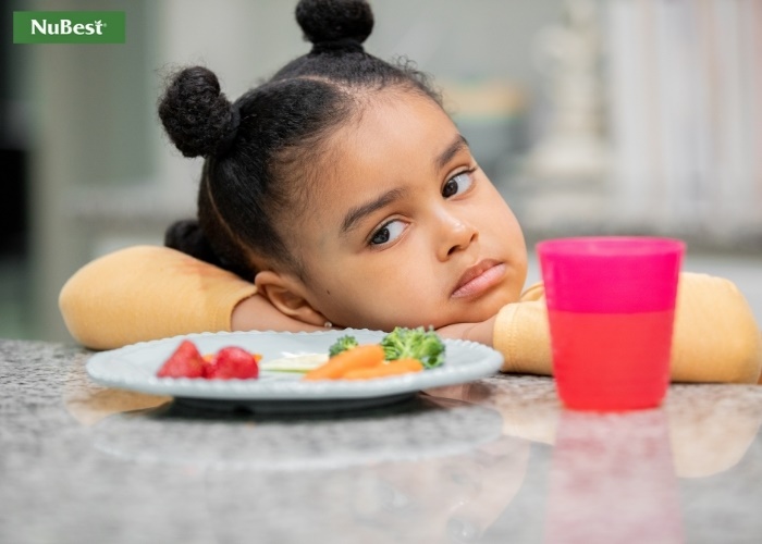 Trẻ kén ăn có nguy cơ thấp còi cao, cần cải thiện ngay