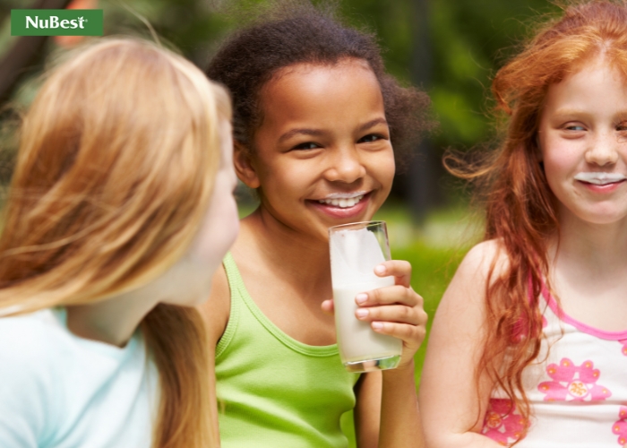 Trẻ 6 tuổi nên bổ sung thêm sữa tăng chiều cao hằng ngày