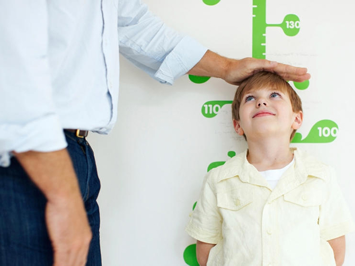 Trẻ 5 tuổi có thể thể hiện cảm xúc của mình một cách rõ ràng