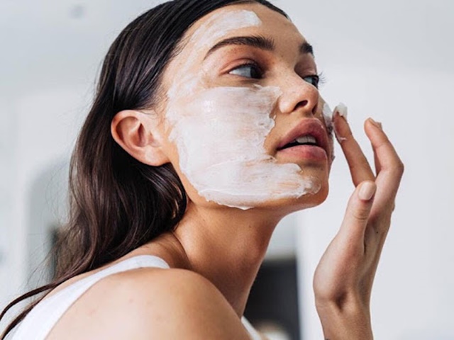 Bạn chỉ nên trị mụn bằng đậu đỏ 2, 3 lần mỗi tuần
