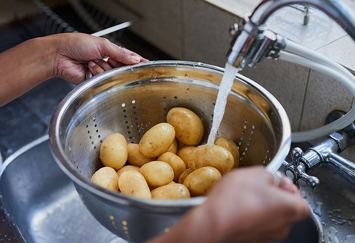 Khoai tây có thật sự là giải pháp trị nám tối ưu?