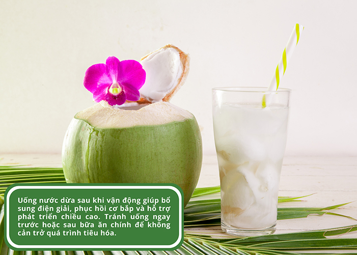 Nước dừa nên được uống vào buổi sáng hoặc sau khi tập thể dục
