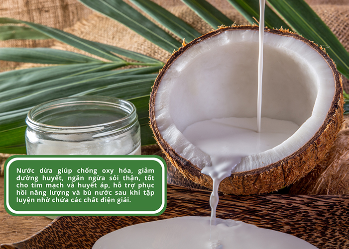 Nước dừa chứa dưỡng chất giúp cải thiện sức khỏe nam nữ mọi độ tuổi